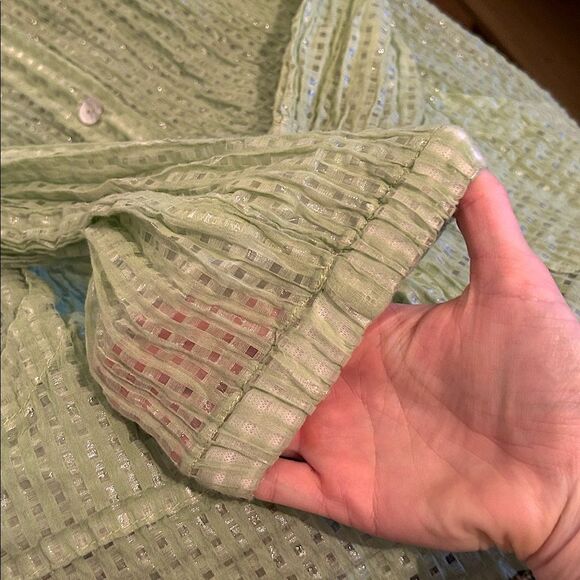 Fenini Women's Size Small Green Cotton Tank and Long Sleeve Button up Top Set - Picture 13 of 15